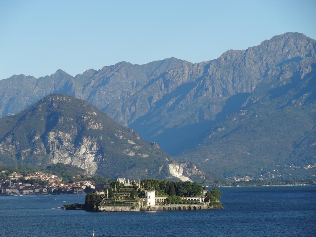 Апартаменты Vista Lago Стреза Номер фото